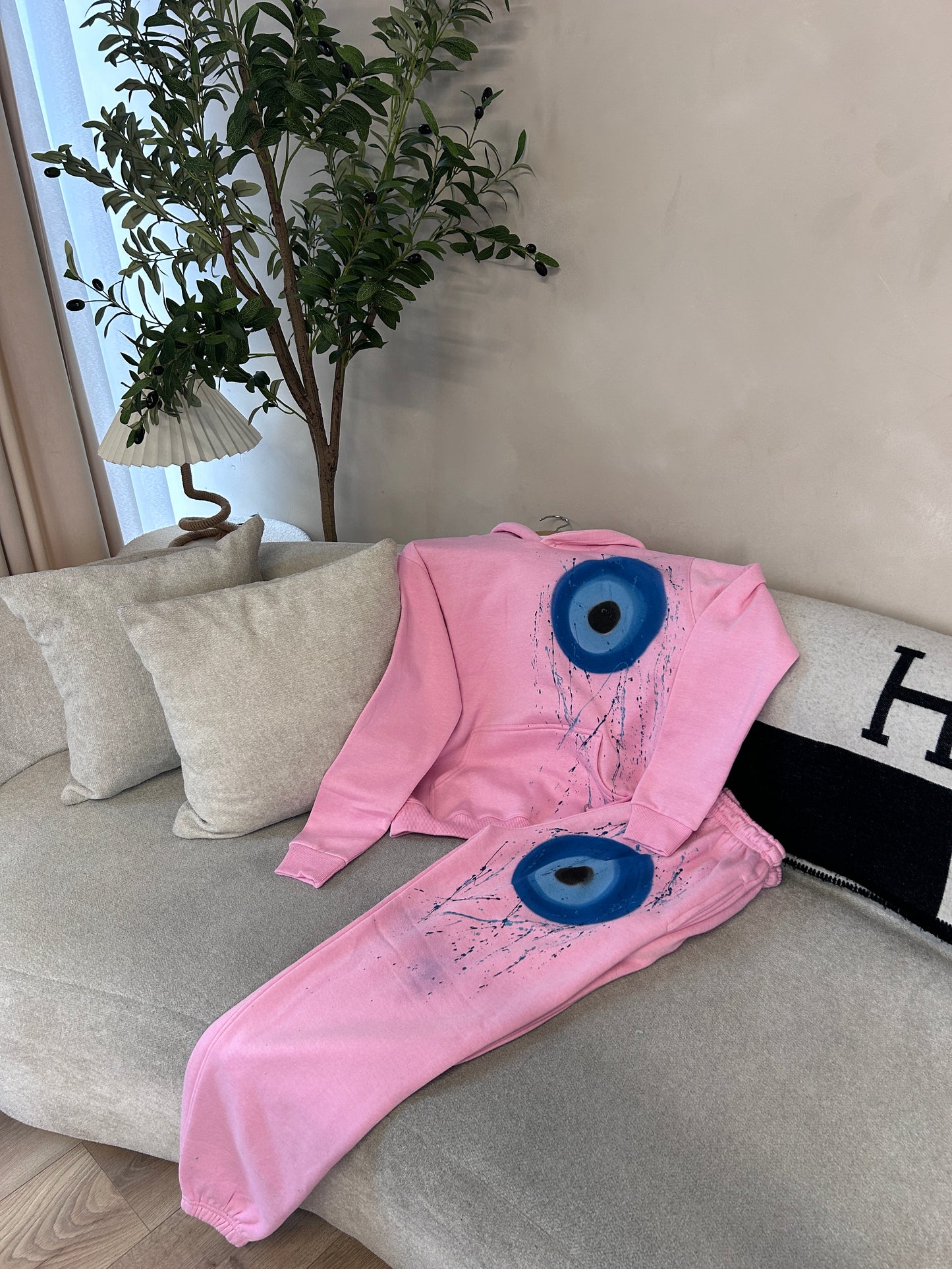 Girls Blue Evil Eye Spray paint Pink Hoodie and Jogger set 🧿🩷