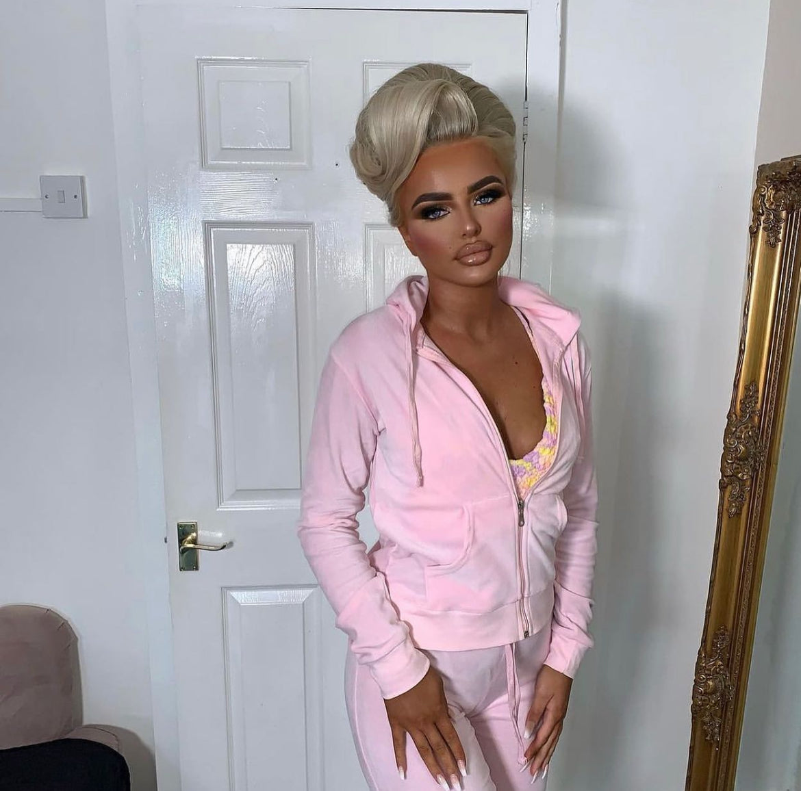 Women’s Baby Pink Diamante' Luxe Velour Loungewear Set